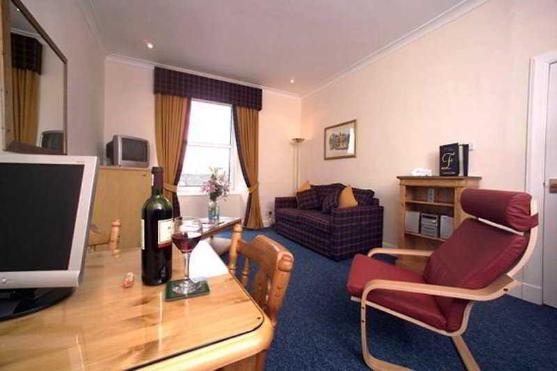 Fountain Court Apartments - Morrison Эдинбург Экстерьер фото